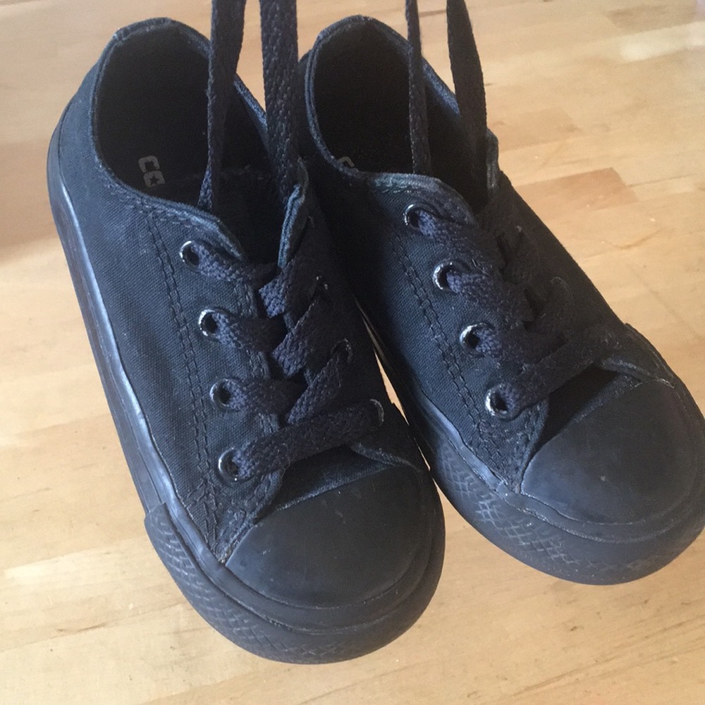 Converse Chuck Taylor All Star Low Top Sneakers